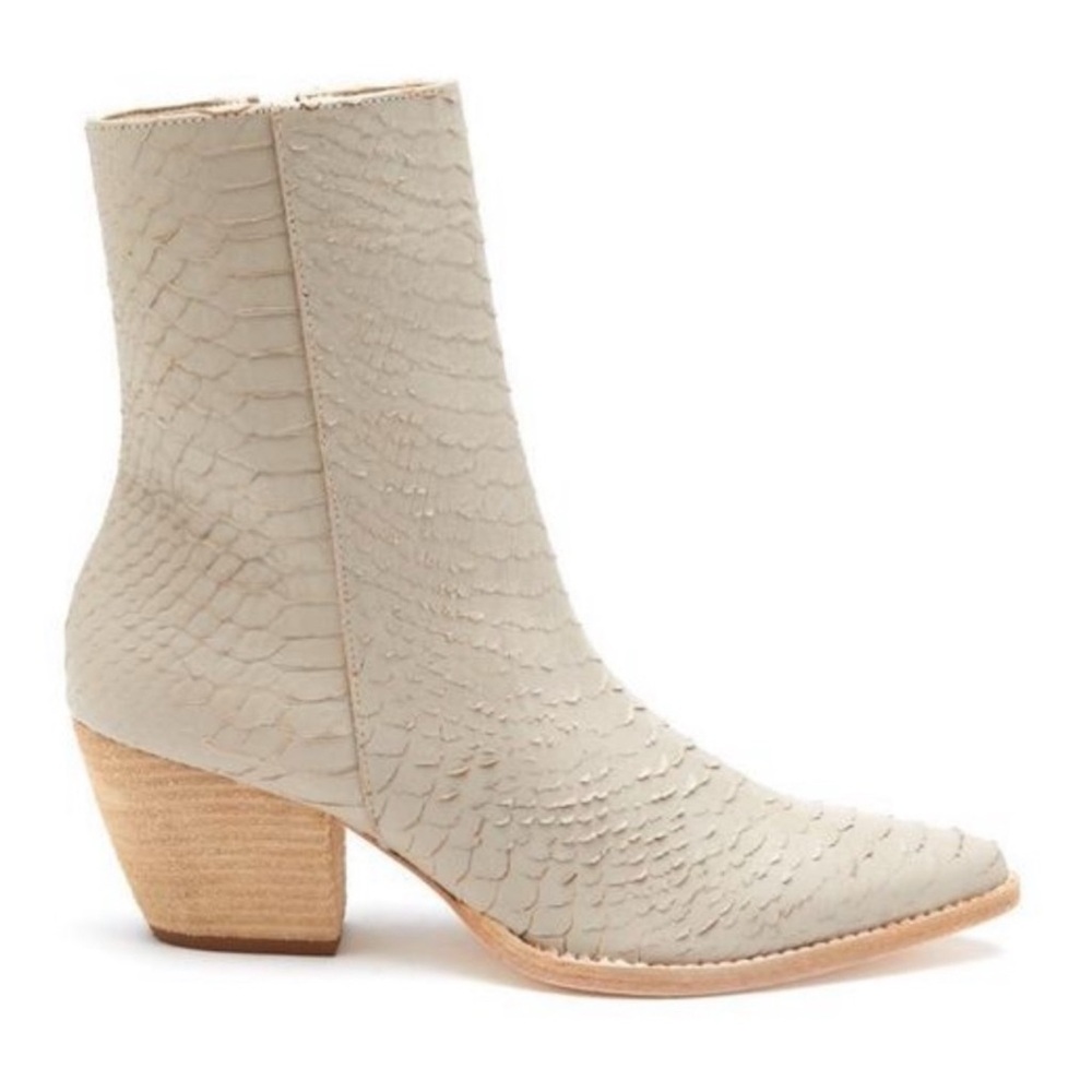 Matisse caty ivory ankle boots